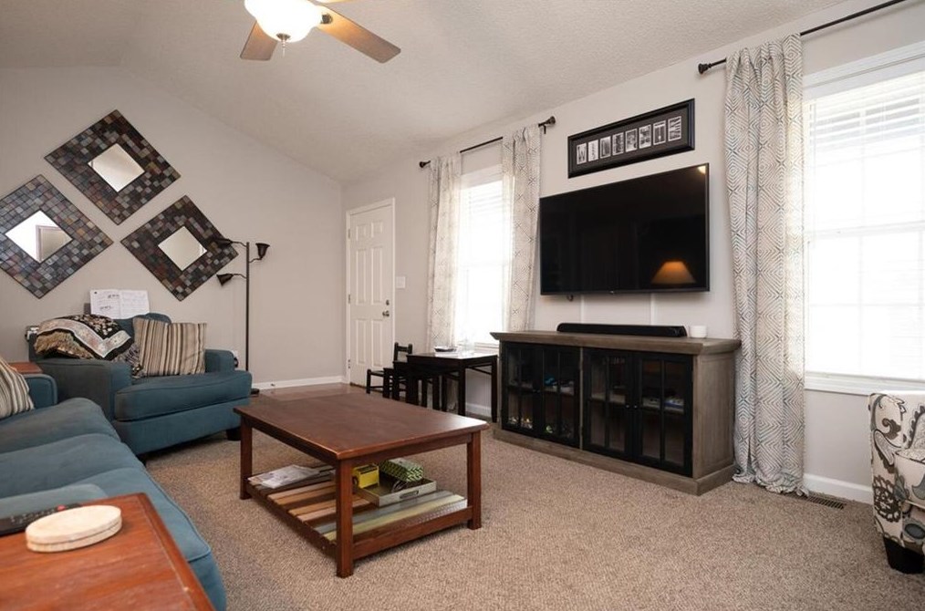 98 Oak Spg Ln, Dallas GA 30132-1042 exterior