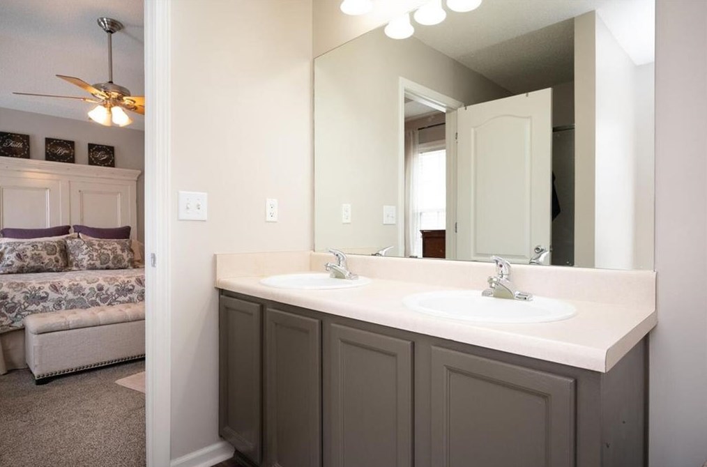 98 Oak Spg Ln, Dallas GA 30132-1042 exterior