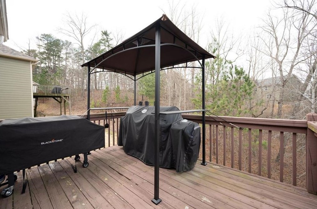 98 Oak Spg Ln, Dallas GA 30132-1042 exterior