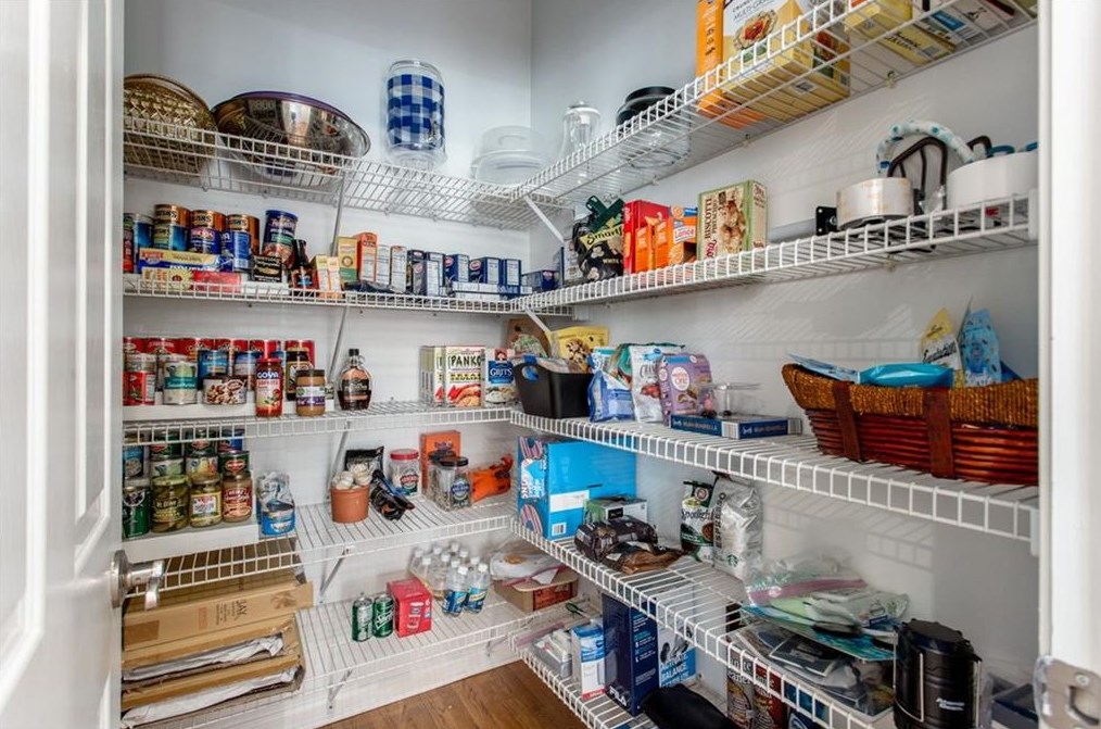 12235 Mdw Ln, Alpharetta GA 30005-7205 exterior