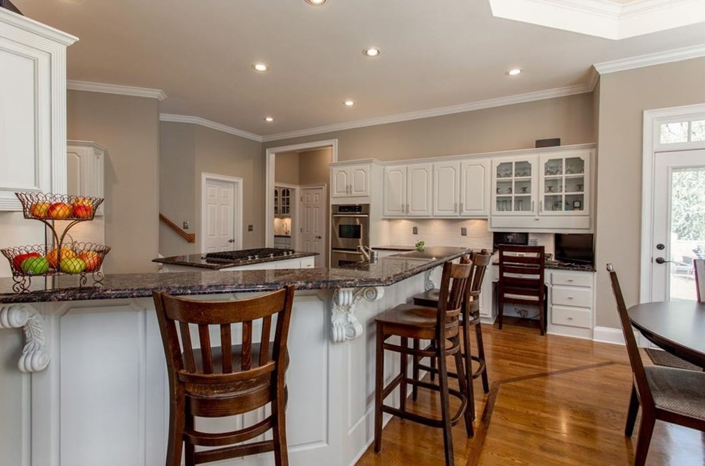 12235 Mdw Ln, Alpharetta GA 30005-7205 exterior