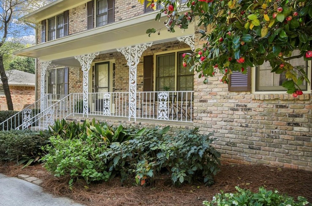 2624 Whiteleigh Dr, Atlanta GA  30345-1442 exterior