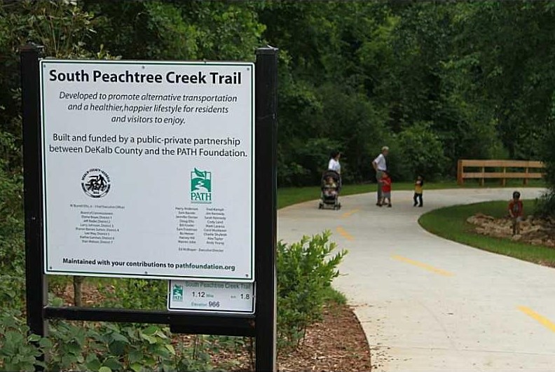 2607 Shetland Dr, Decatur GA  30033-2938 exterior