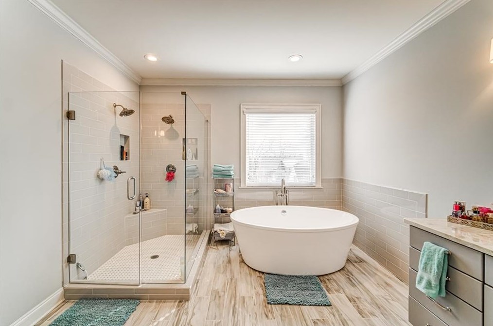 4221 Weaver St, Smyrna GA 30080-6421 exterior