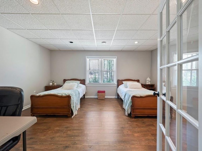 5525 Lexington Wood Ln, Alpharetta GA 30005-6789 exterior