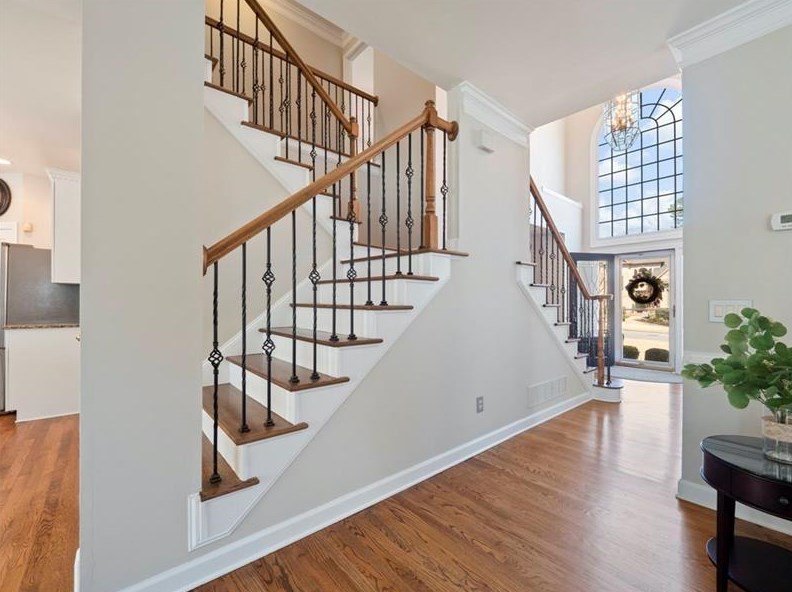 5525 Lexington Wood Ln, Alpharetta GA 30005-6789 exterior