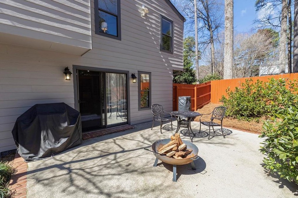 3711 Cedar Ridge Dr, Smyrna GA  30080-5650 exterior