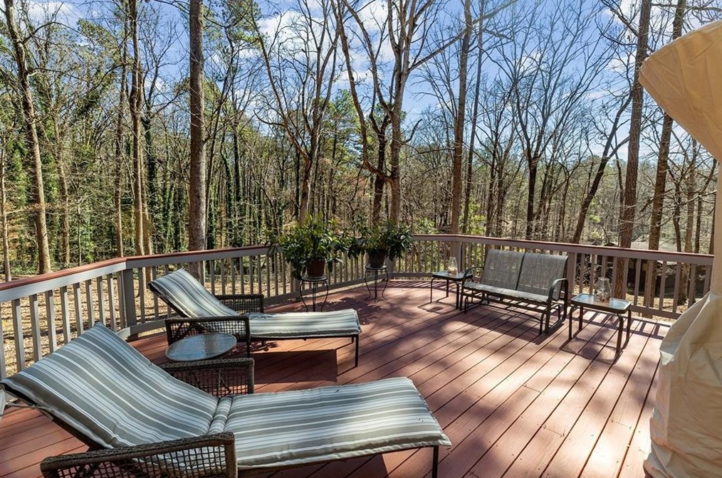 3711 Cedar Ridge Dr, Smyrna GA  30080-5650 exterior