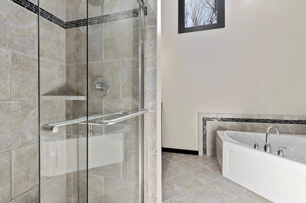 3711 Cedar Ridge Dr, Smyrna GA  30080-5650 exterior