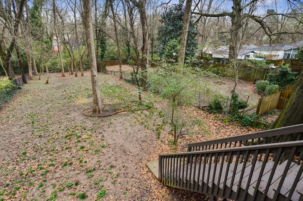 81 Rockyford Rd, Atlanta GA  30317-1339 exterior
