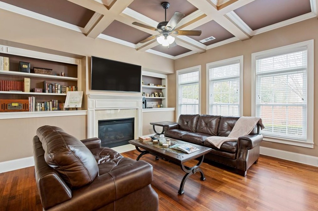 3707 Paces Park Cir, Smyrna GA  30080-6873 exterior