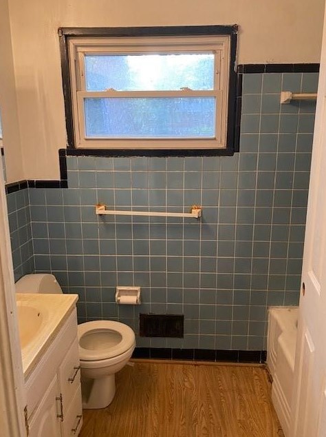 1873 Shamrock Dr, Decatur GA  30032-7006 exterior