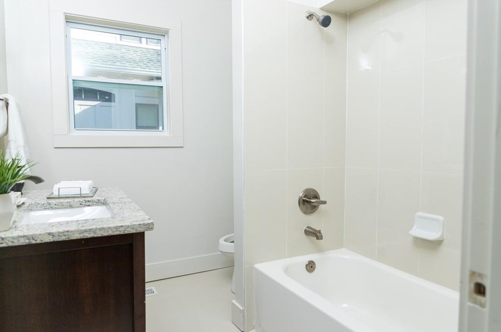 194 Racine St, Atlanta GA 30314-2250 exterior