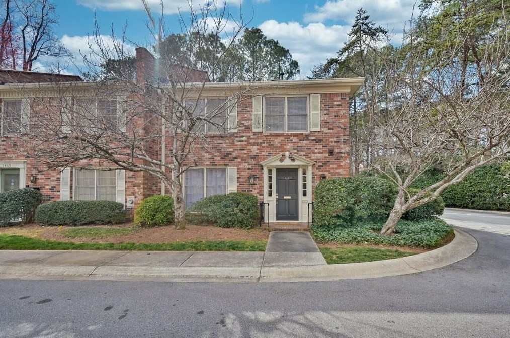 1467 Leafmore Pl, Decatur GA  30033-2022 exterior