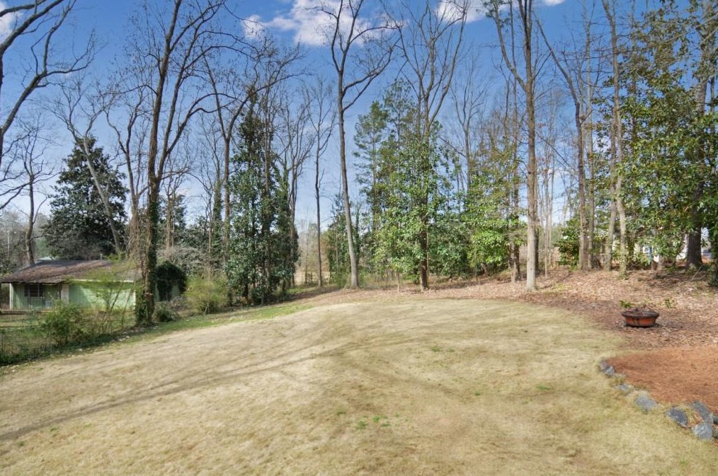 3166 Dunn St, Smyrna GA  30080-4470 exterior
