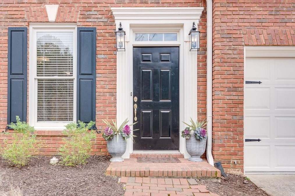 3097 Hudson Way, Decatur GA  30033-1043 exterior