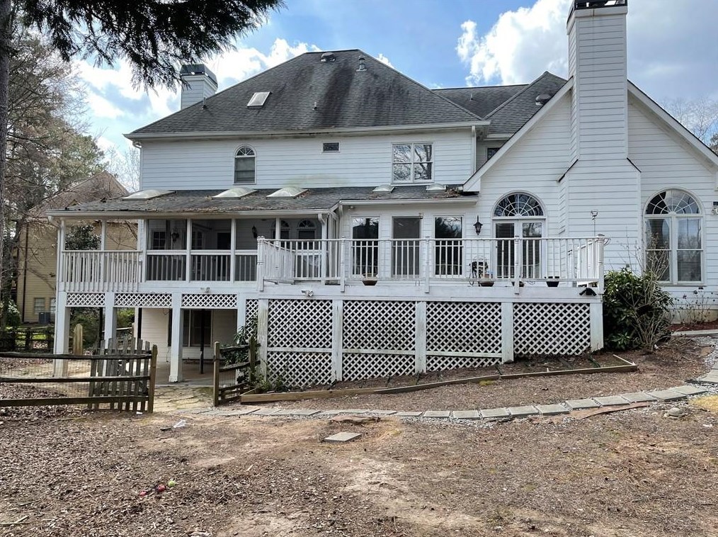 585 Vinington Ct, Atlanta GA 30350-5710 exterior