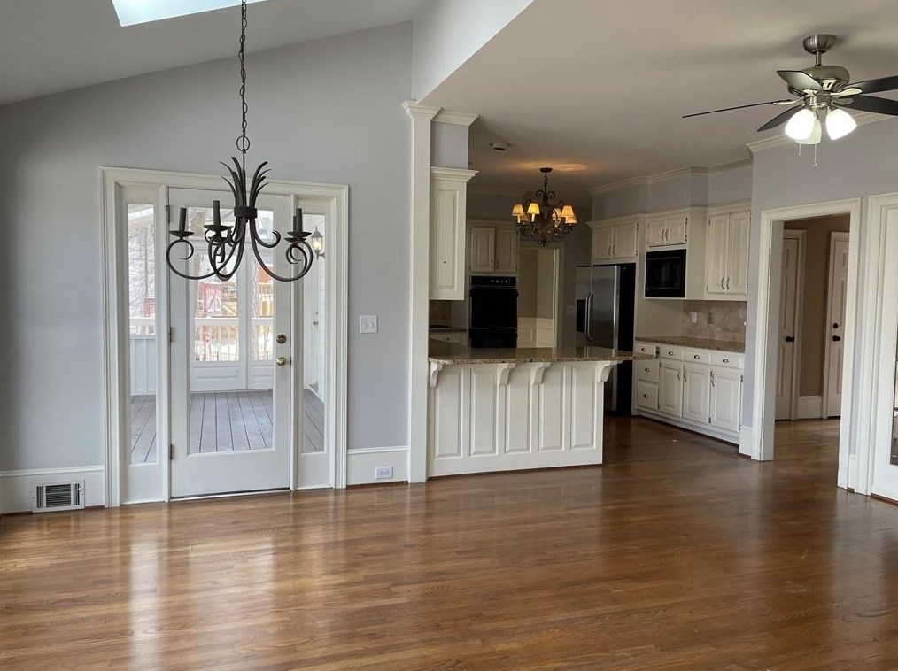 585 Vinington Ct, Atlanta GA 30350-5710 exterior