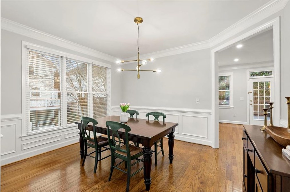 2163 Whittier Pl, Atlanta GA  30318-1954 exterior