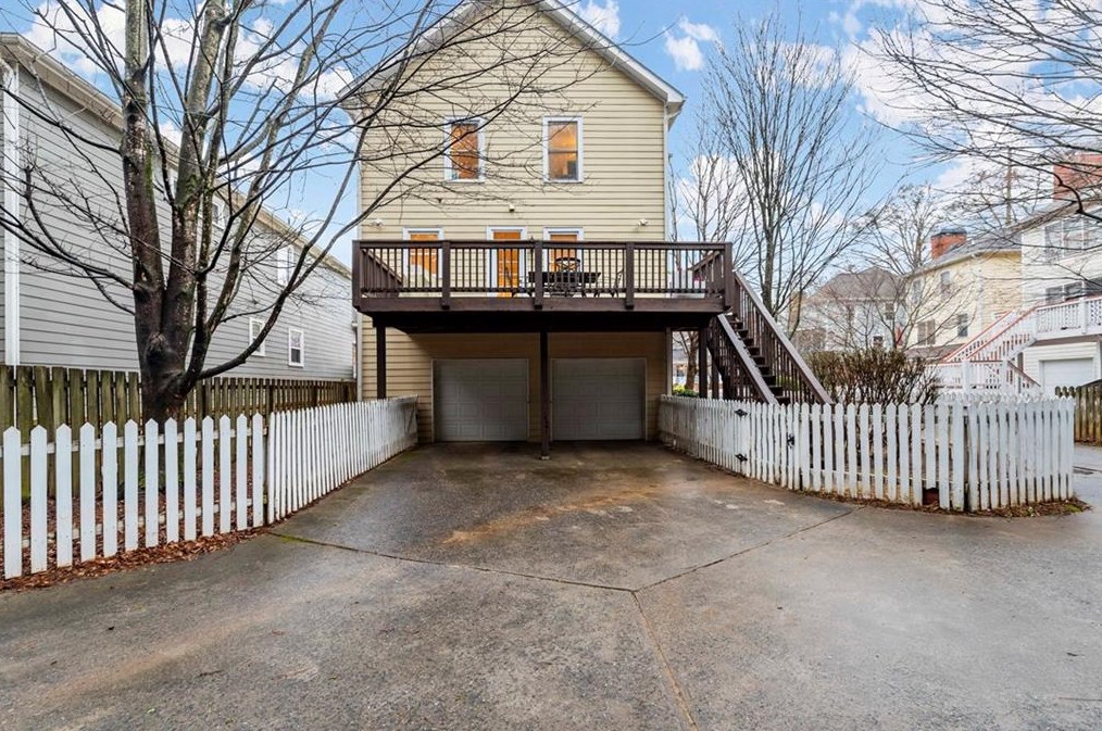 2163 Whittier Pl, Atlanta GA  30318-1954 exterior
