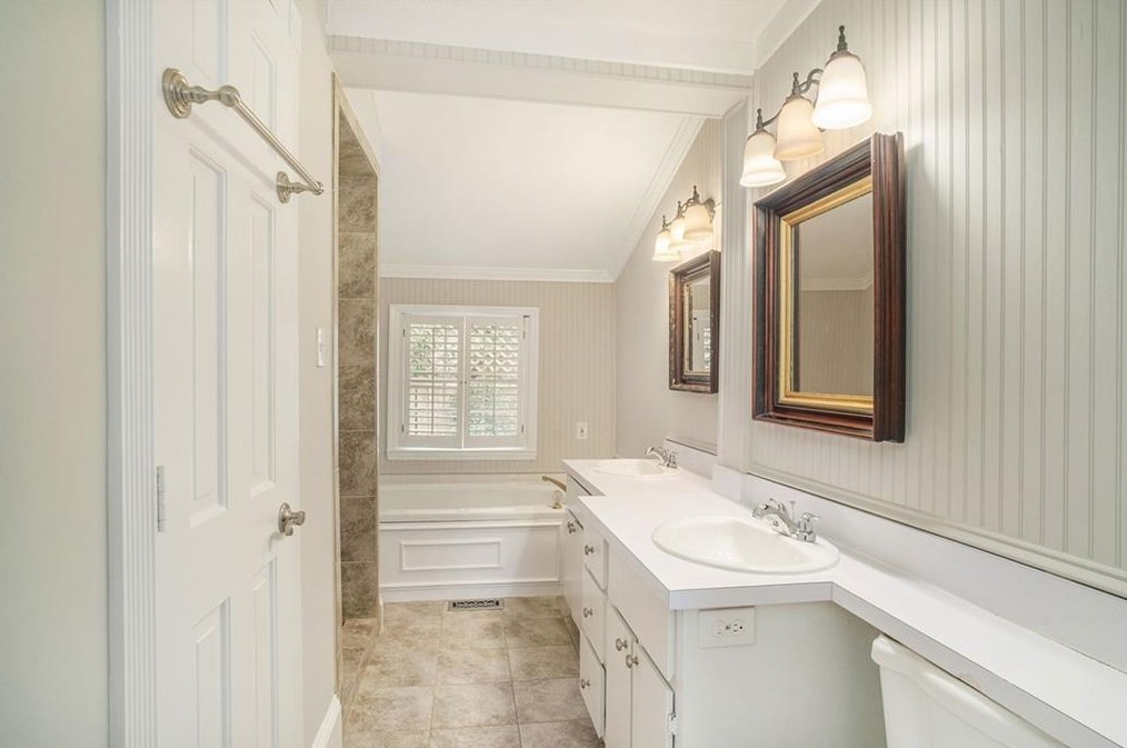 115 Pate St, Decatur GA  30030-1913 exterior