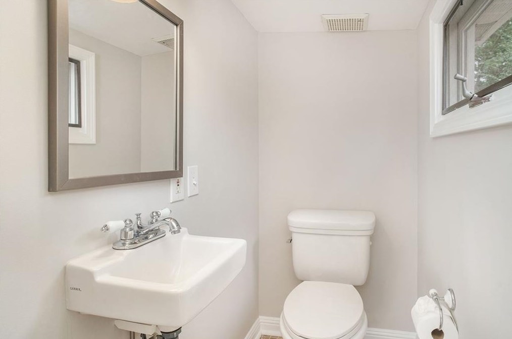 115 Pate St, Decatur GA  30030-1913 exterior