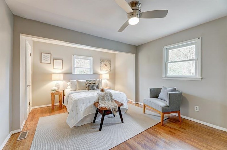 2316 Poplar Springs Dr, Atlanta GA  30319-3942 exterior