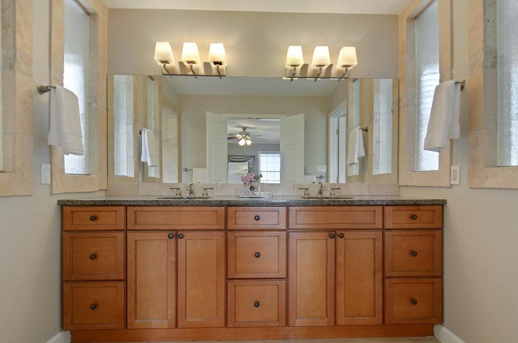 5387 Redfield Rd, Atlanta GA 30338-3723 exterior