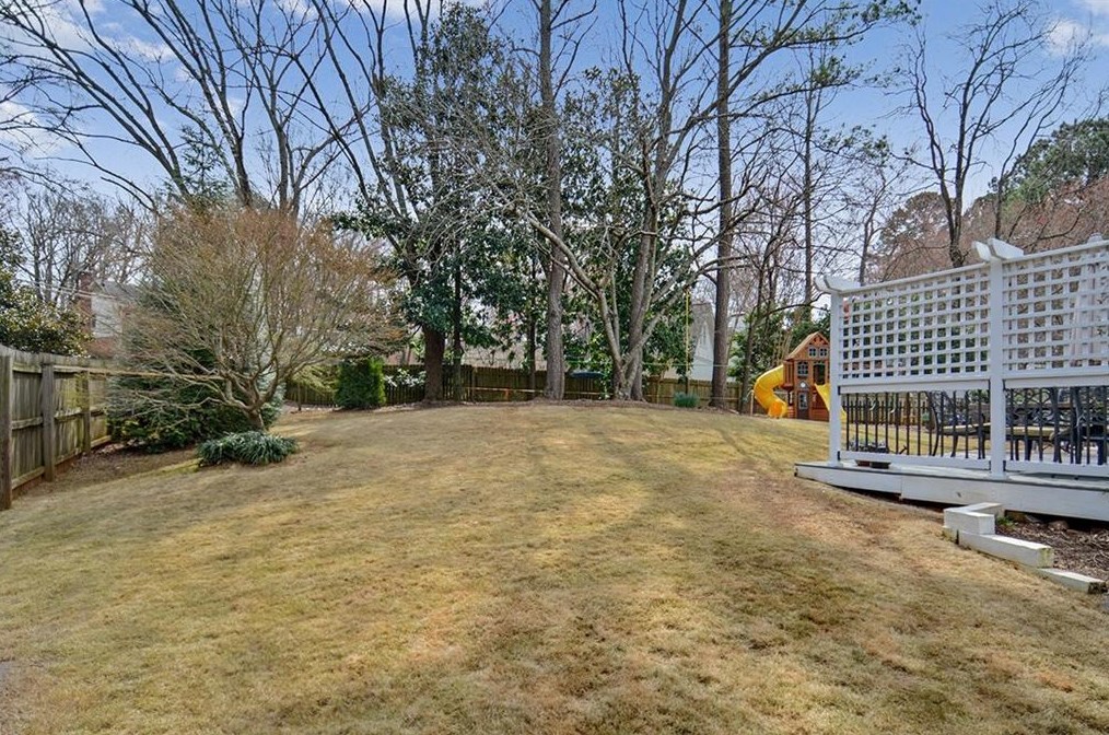 5387 Redfield Rd, Atlanta GA 30338-3723 exterior