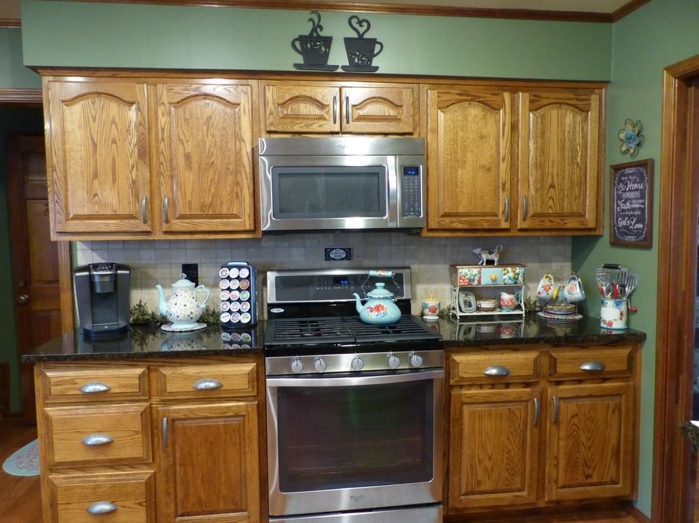 280 Sarah Ln, Lawrenceville GA 30046-7458 exterior