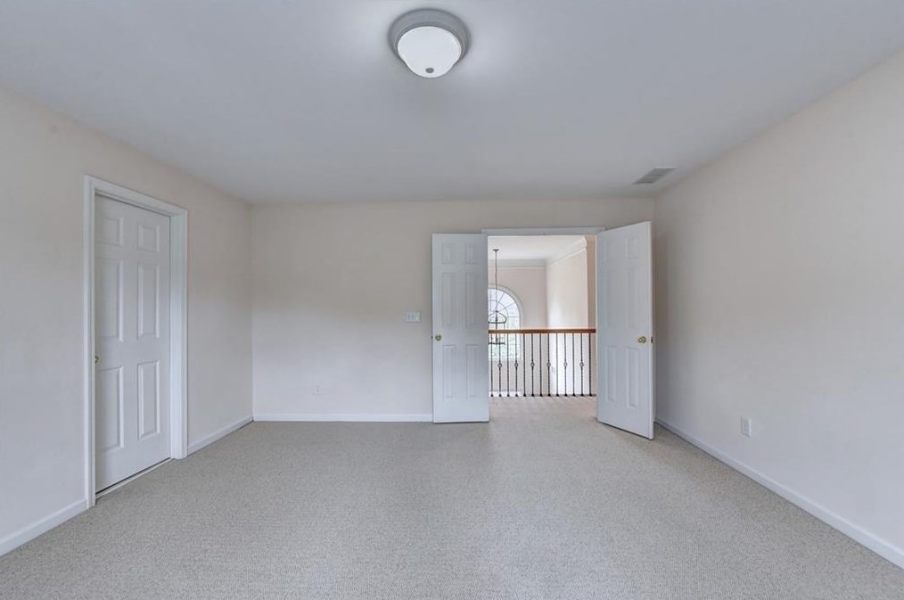 12512 Huntington Trce Ln, Alpharetta GA 30005-7504 exterior