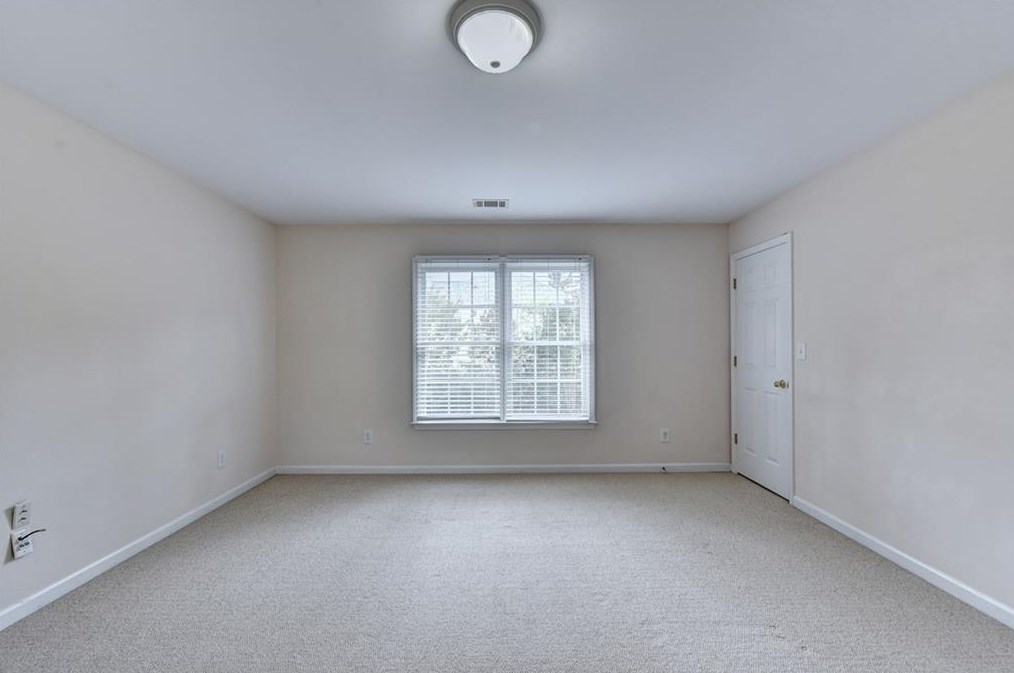 12512 Huntington Trce Ln, Alpharetta GA 30005-7504 exterior