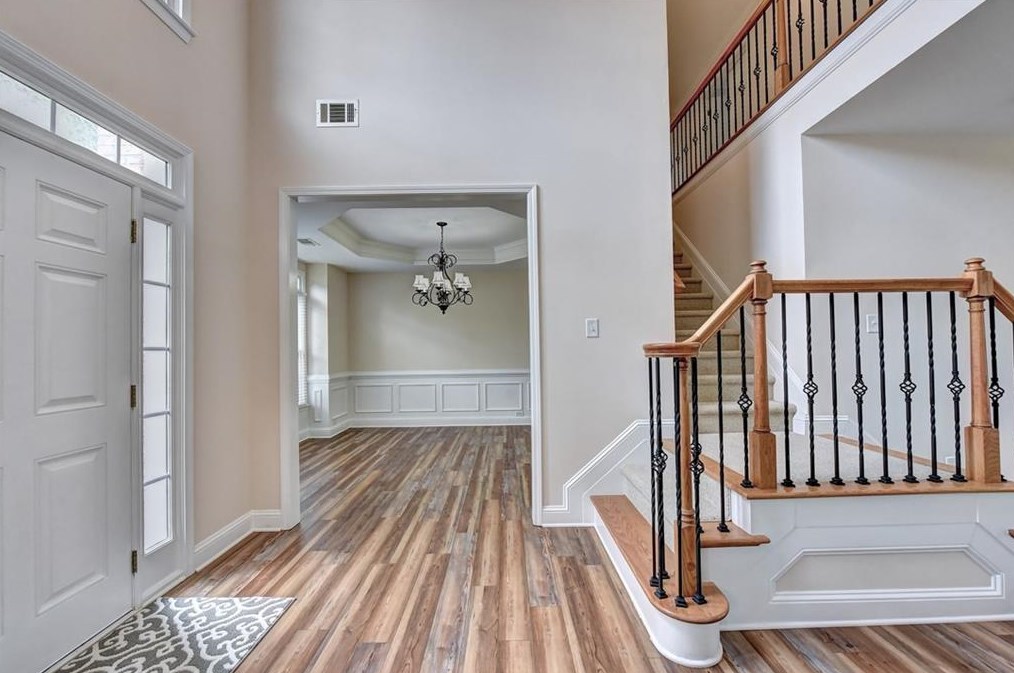 12512 Huntington Trce Ln, Alpharetta GA 30005-7504 exterior