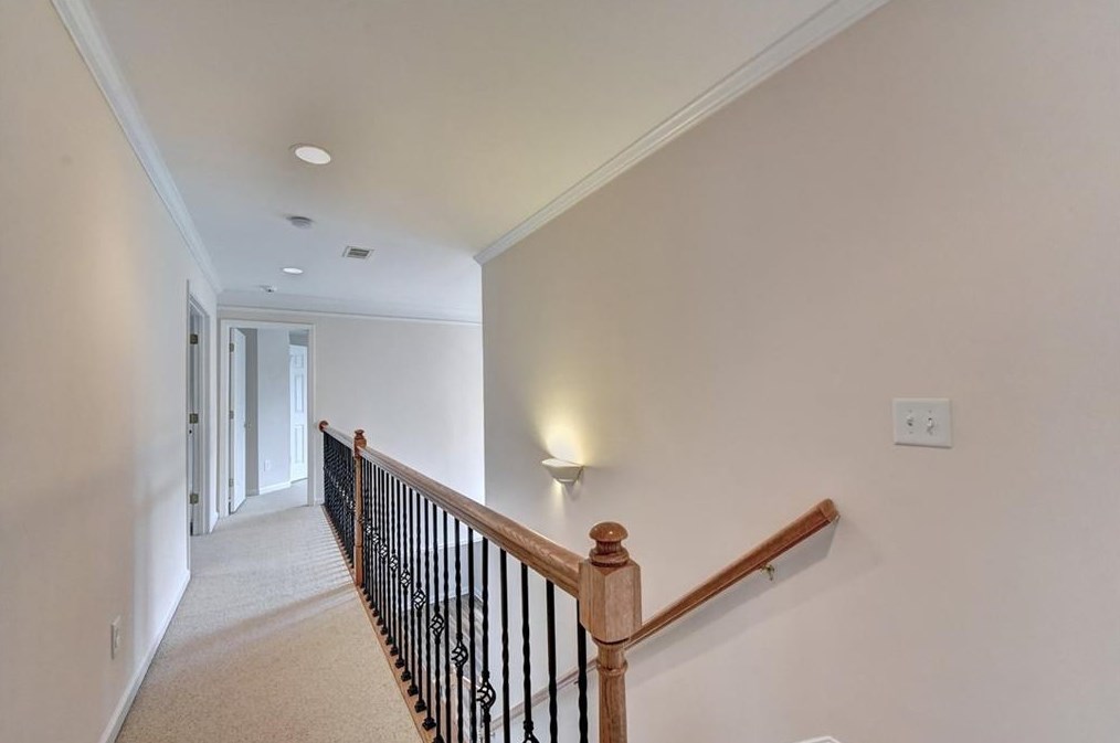 12512 Huntington Trce Ln, Alpharetta GA 30005-7504 exterior