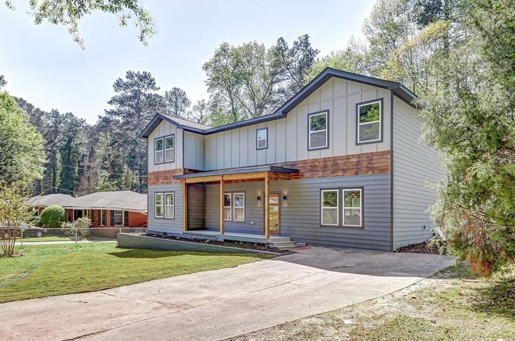 2039 Glendale Dr, Decatur GA  30032-5807 exterior