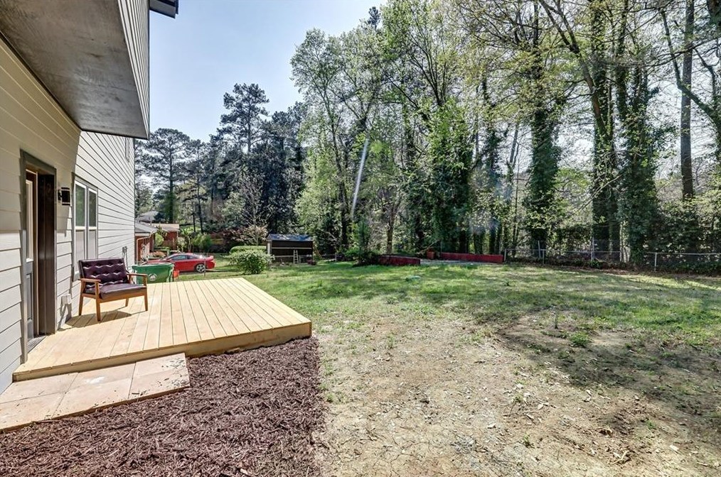 2039 Glendale Dr, Decatur GA  30032-5807 exterior