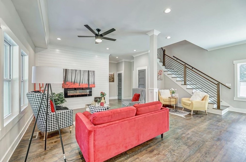 2039 Glendale Dr, Decatur GA  30032-5807 exterior