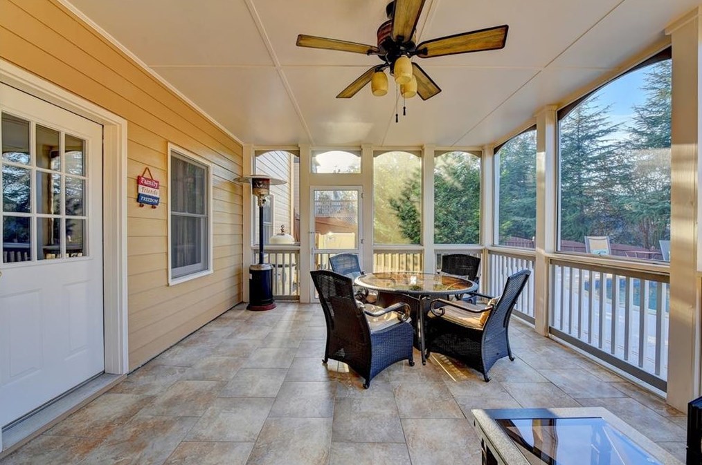 1630 Heatherglade Ln, Lawrenceville GA 30045-9757 exterior