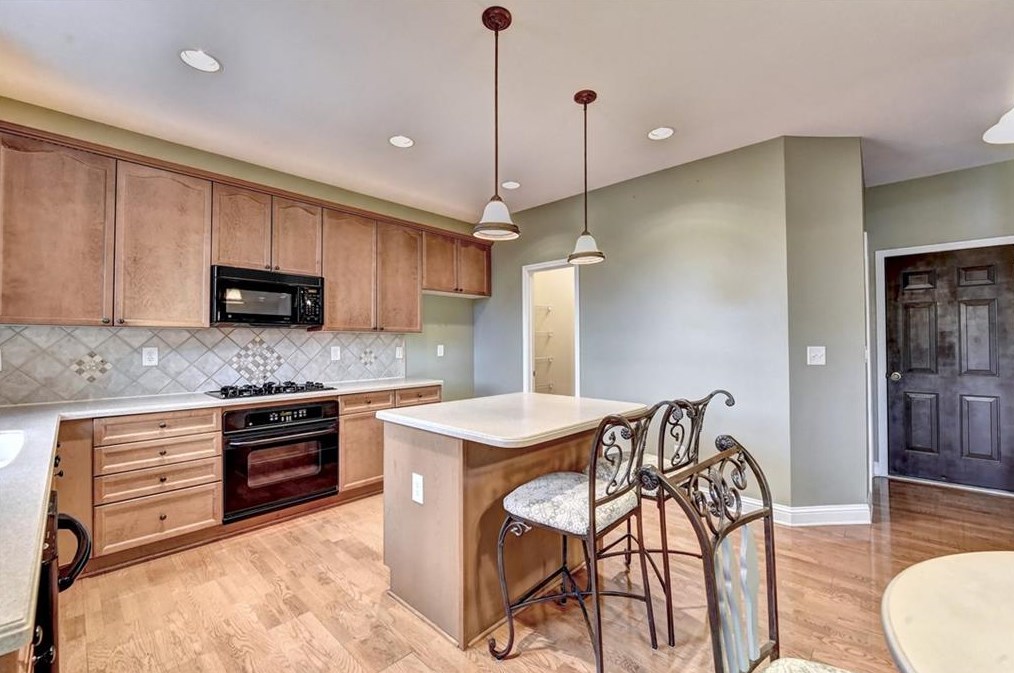 1630 Heatherglade Ln, Lawrenceville GA 30045-9757 exterior