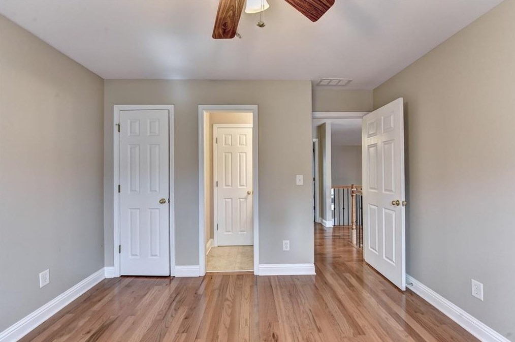 1630 Heatherglade Ln, Lawrenceville GA 30045-9757 exterior