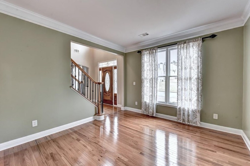 1630 Heatherglade Ln, Lawrenceville GA 30045-9757 exterior