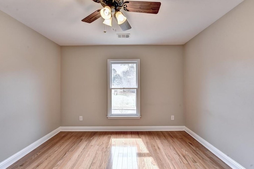 1630 Heatherglade Ln, Lawrenceville GA 30045-9757 exterior