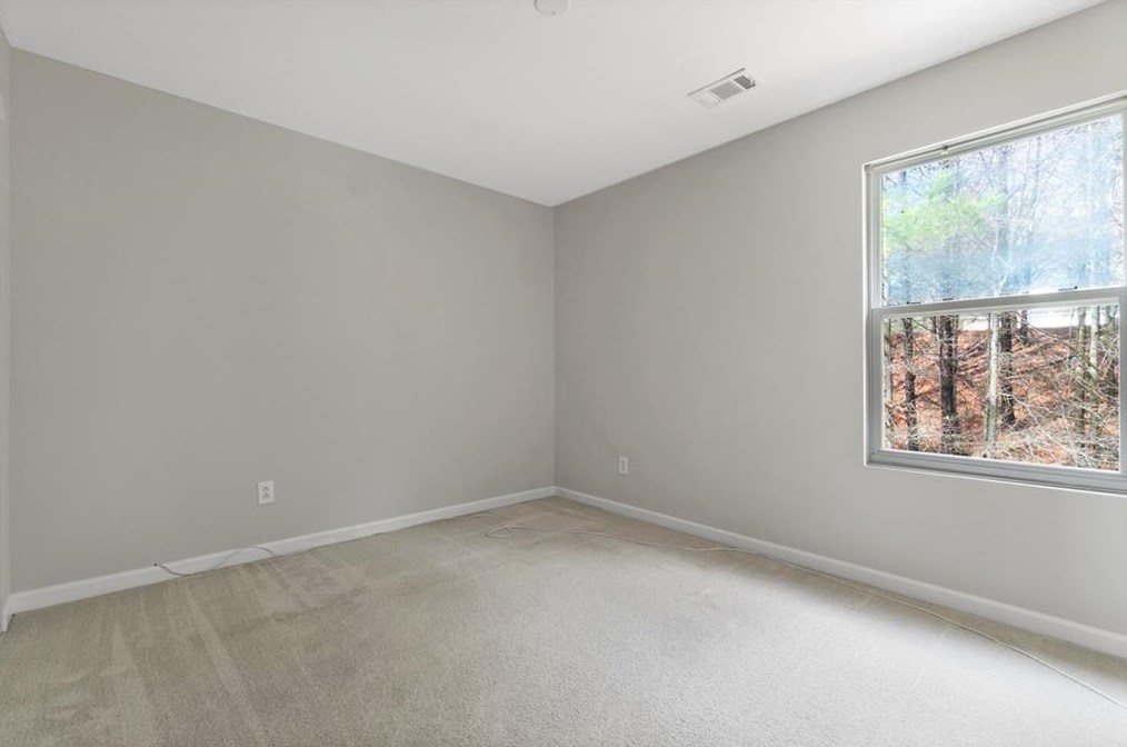 5557 Sable Way, Atlanta GA  30349-8838 exterior