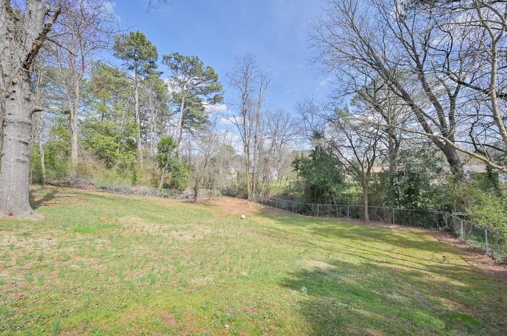 3242 Highland Dr, Smyrna GA  30080-3736 exterior