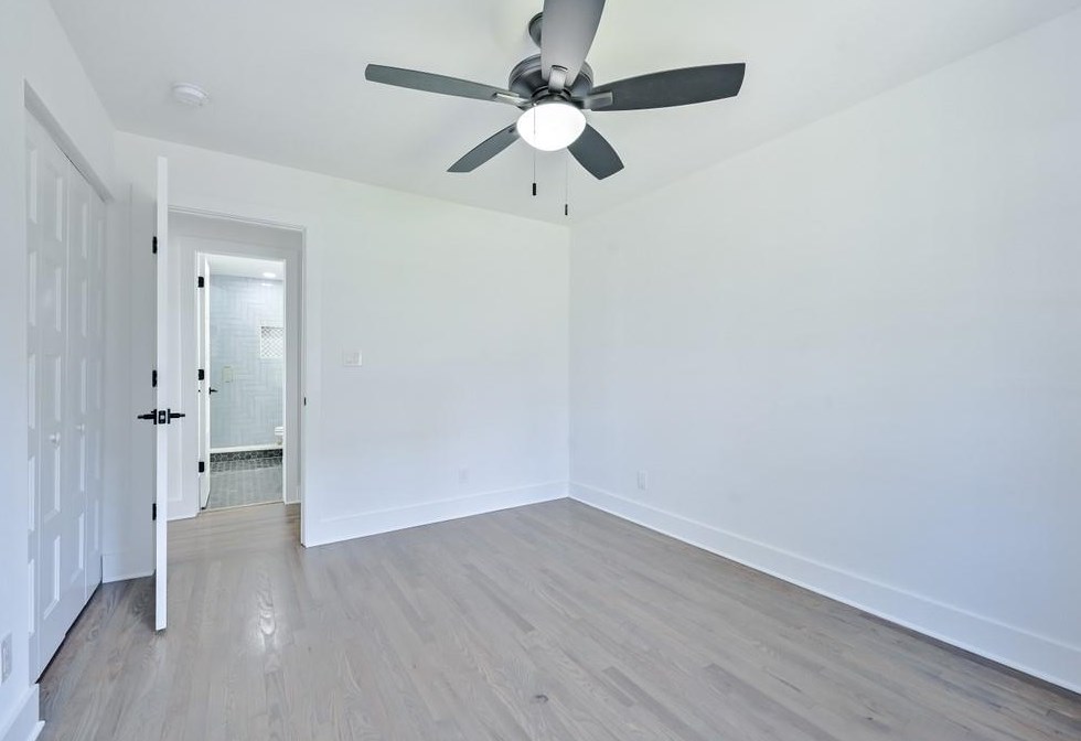 3242 Highland Dr, Smyrna GA  30080-3736 exterior