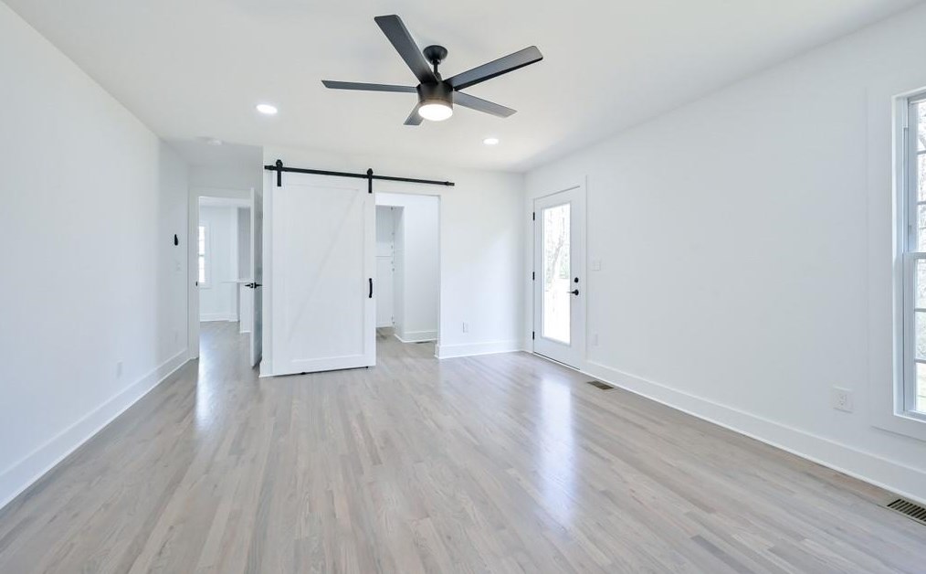 3242 Highland Dr, Smyrna GA  30080-3736 exterior