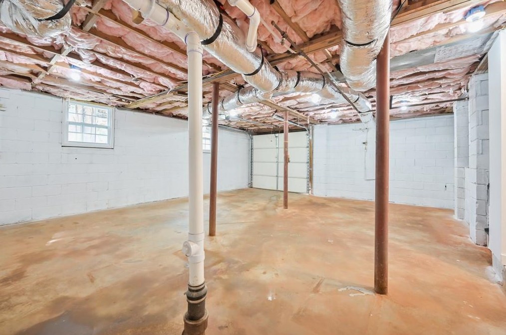 3242 Highland Dr, Smyrna GA  30080-3736 exterior