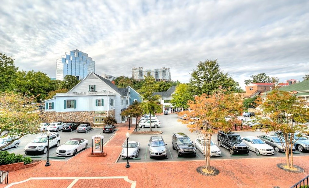 3242 Highland Dr, Smyrna GA  30080-3736 exterior