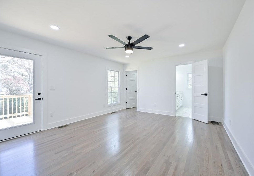 3242 Highland Dr, Smyrna GA  30080-3736 exterior