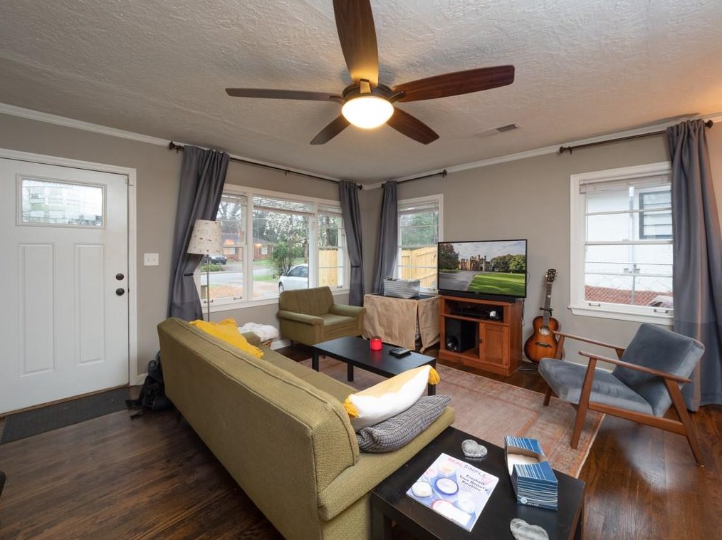 3459 Lark Ln, Decatur GA  30032-2565 exterior